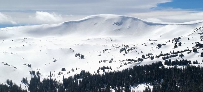 Idiot's Cornice on Loveland Pass